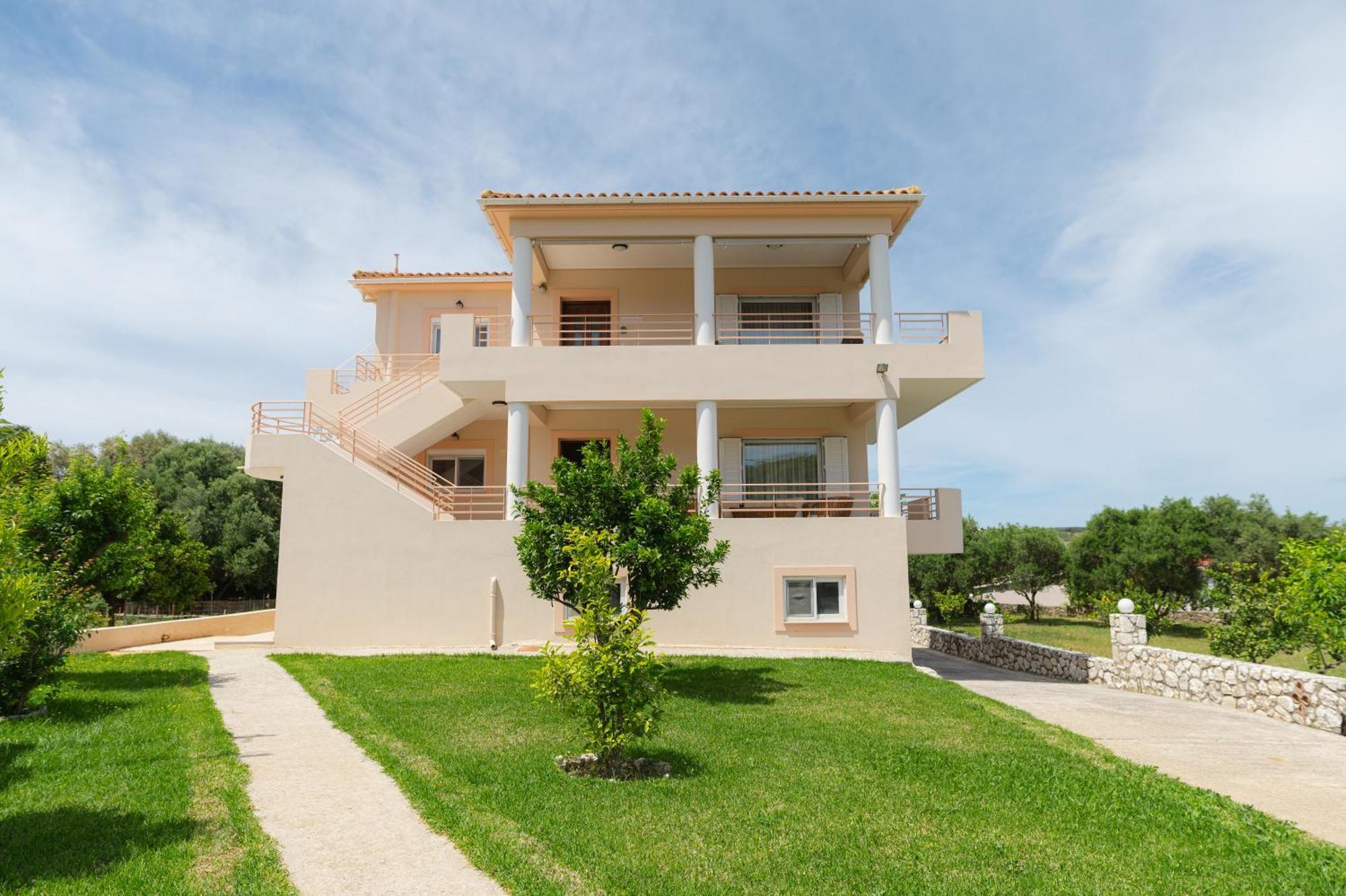 Vasilopoulos Residences - Apartments Eliana & Melanthia Argostolion Exterior foto